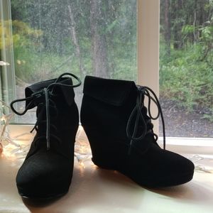 Top Moda black wedge booties